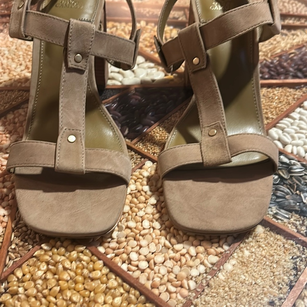 Women's Beige Strappy Sandals
